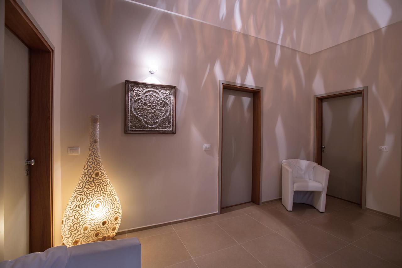 Palazzo Perla Bed & Breakfast Галиполи Екстериор снимка