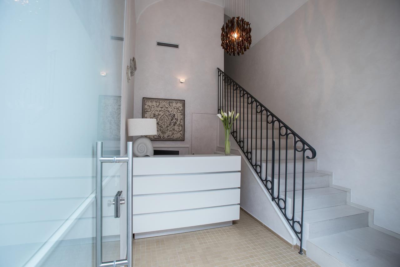 Palazzo Perla Bed & Breakfast Галиполи Екстериор снимка